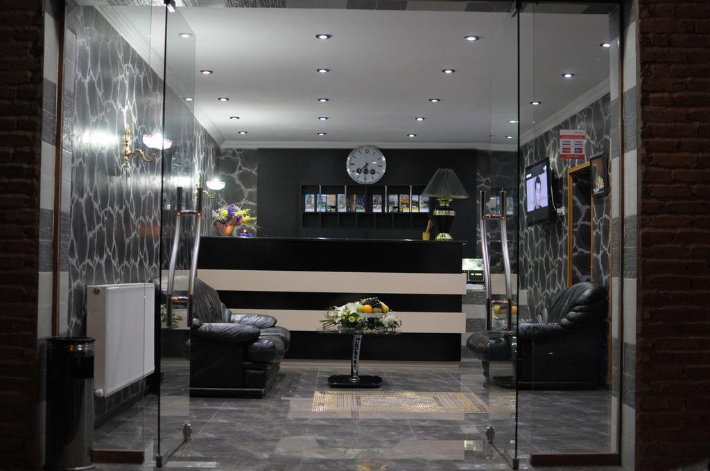 7 Baits Hotel Τυφλίδα Εξωτερικό φωτογραφία