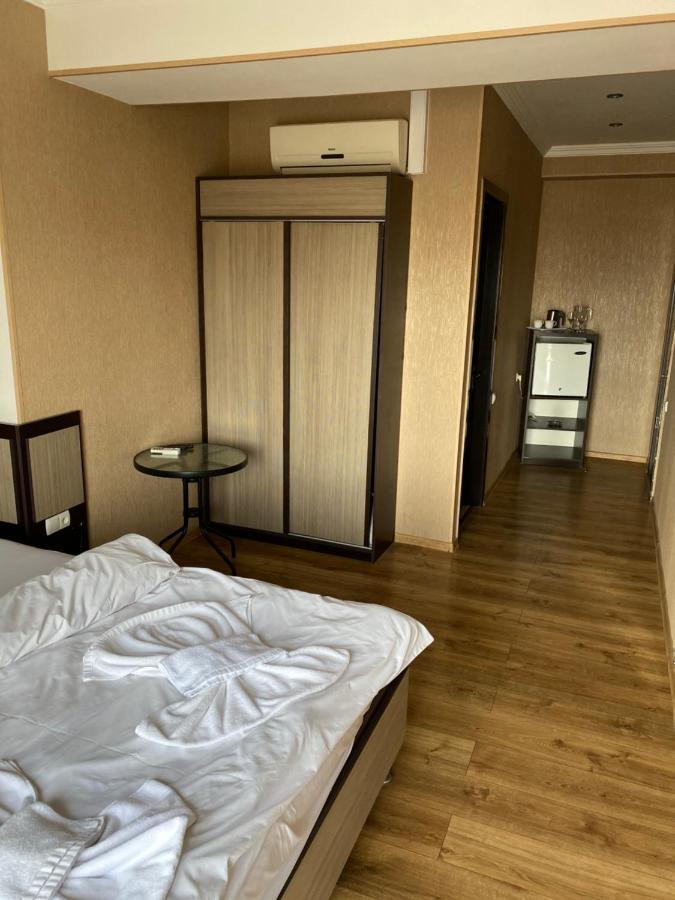 7 Baits Hotel Τυφλίδα Εξωτερικό φωτογραφία